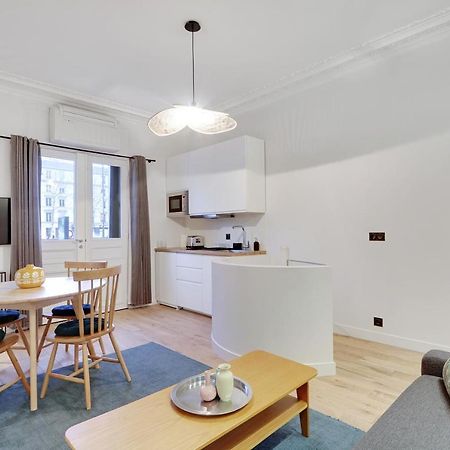 Pick A Flat'S Apartment In Neuilly Sur Seine - Avenue Charles De Gaulle Bagian luar foto