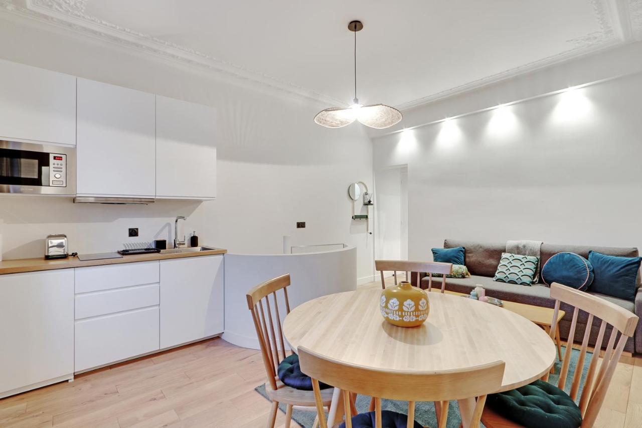 Pick A Flat'S Apartment In Neuilly Sur Seine - Avenue Charles De Gaulle Bagian luar foto